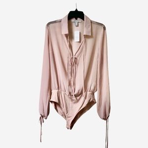 Forever 21 contemporary self tie bodysuit sheer blouse 🪷 blush pink 🪷 Large 🪷